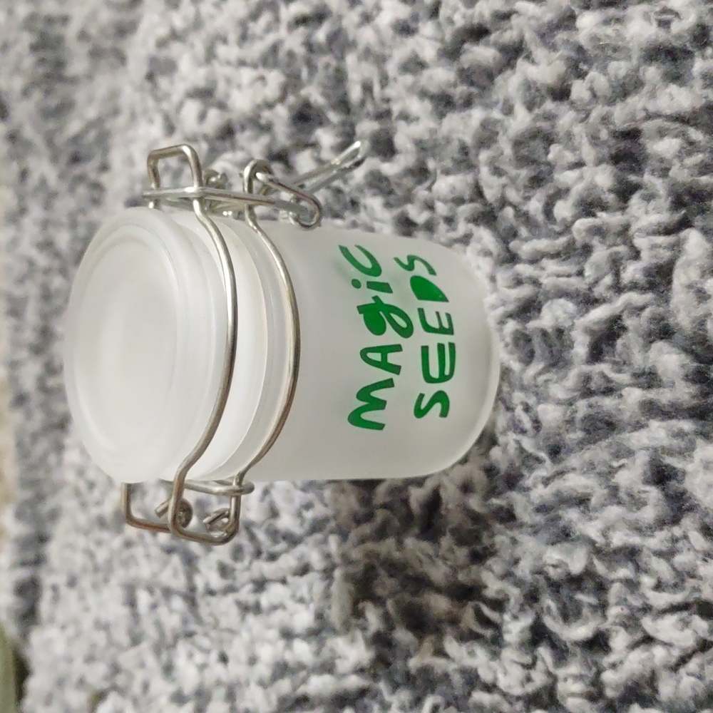 Pocket-size airtight stash & Steel Jar